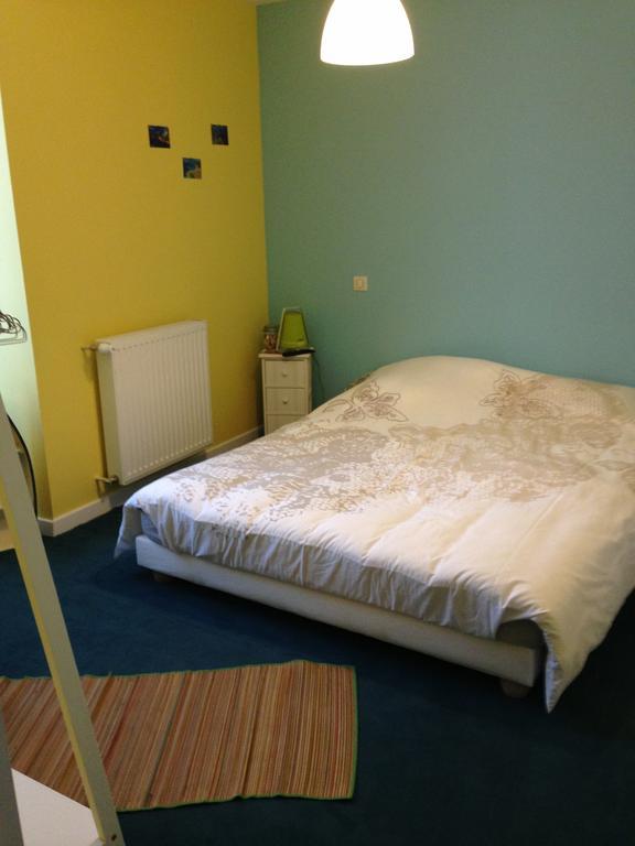 Appartements D'Hotes Santa Giulia Niort Szoba fotó