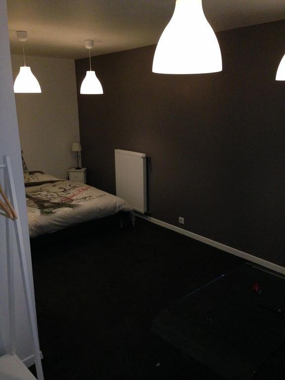 Appartements D'Hotes Santa Giulia Niort Szoba fotó