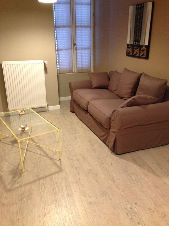 Appartements D'Hotes Santa Giulia Niort Szoba fotó